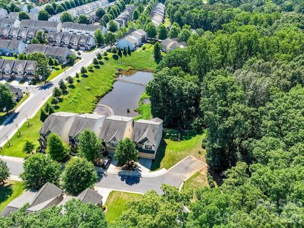 1806 Sunchaser Lane pending home in Park South Station, Charlotte, NC