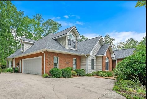 A home in Alexander Acres