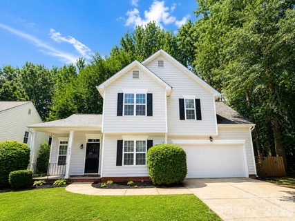6417 Spanish Moss Lane active home in Forest Pond, Charlotte, NC