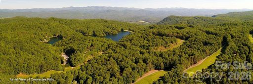 Tbd Ugugu Drive active lot in Connestee Falls, Brevard, NC