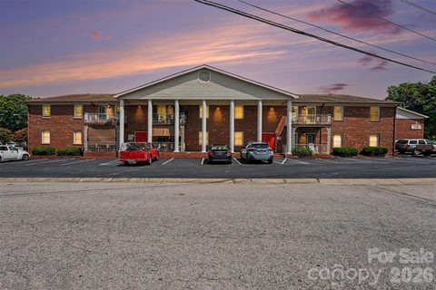 112 Briarcliff Drive active condo in Carriage House, Kannapolis, NC