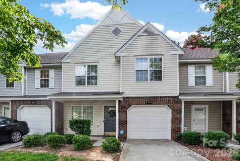 8318 Christmas Court active townhome in Holly Ridge, Charlotte, NC
