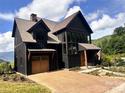 207 Lodestone Drive