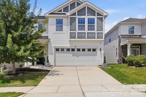 14011 Ridgewater Way pending home in Ridgewater, Charlotte, NC