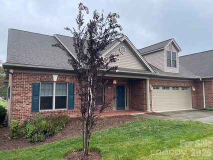 Homes in Abingdon, Hickory