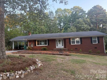 427 Acorn Acres Road pending home in Acorn Acres, Norwood, NC