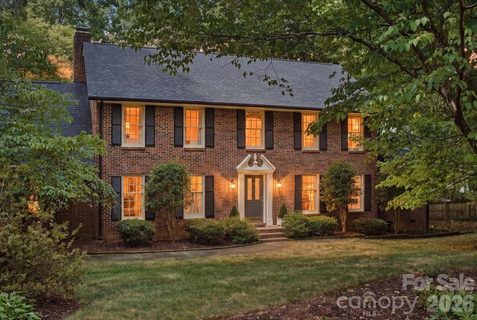 5138 Panhandle Circle active home in Wellington Place, Matthews, NC