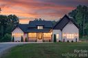 9401 Deer Run Road sold home in Waxhaw, SC