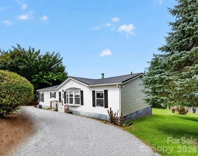 26 Sweet Briar Path Way sold home in Sweet Briar, Hendersonville, NC