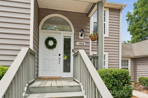 1806 Fairlawn Court active condo in Fairlawn Villas, Rock Hill, SC
