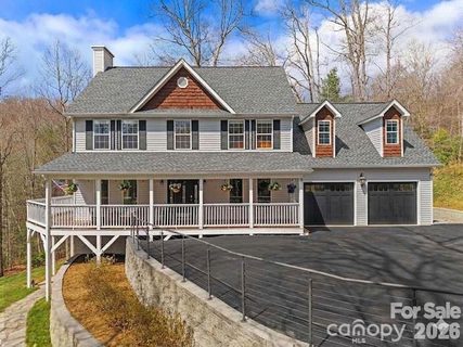 36 Ivy Cove Road pending home in Laurel Woods, Fairview, NC