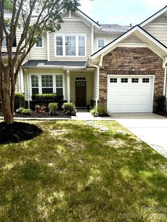 555 Pine Links Drive active townhome in Calloway, Tega Cay, SC