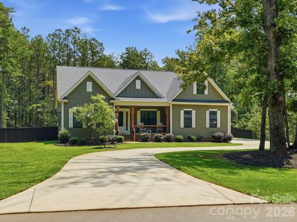 574 Shepherd Lane active home in Shepherds Trace, Clover, SC