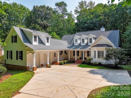 9417 White Hemlock Lane pending home in Providence Plantation, Charlotte, NC