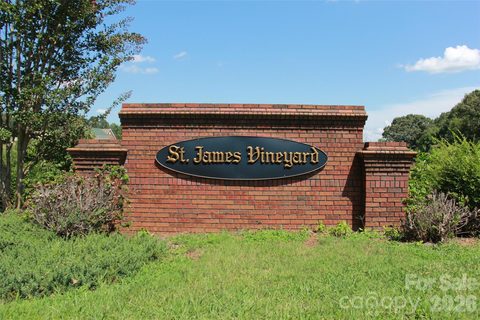 2809 Judea Drive pending home in St James Vineyard, Conover, NC