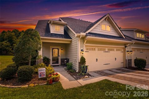 192 Aztec Circle pending townhome in Emerald Green, Mooresville, NC