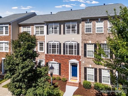 9700 Kings Parade Boulevard active townhome in Ayrsley Townhomes, Charlotte, NC