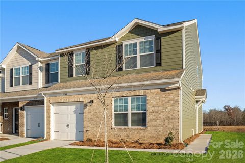 5112 Tommy Lane pending home in Autumn Brook, Stanley, NC