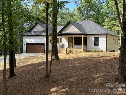 644 Roxboro Drive pending home in Woodrun, Mount Gilead, NC