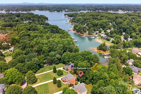 Templeton Bay, Mooresville