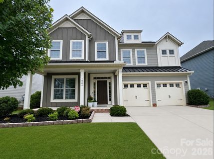 1004 Hallmark Way active home in Millbridge, Waxhaw, NC