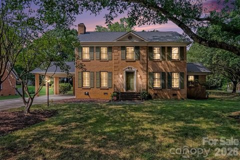 4221 Bridgewood Lane active home in Rockbridge, Charlotte, NC