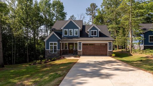 3821 54th Avenue pending home in Shoal Creek Cove, Hickory, NC