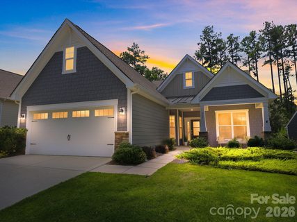 517 Cellini Place pending home in Imagery On Mtn Island, Mount Holly, NC