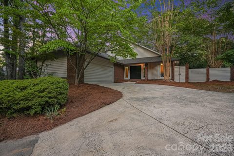 6301 Saddlebrook Court active home in Providence Landing, Charlotte, NC