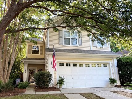 9610 Corbett Square Lane pending home in Riverbend, Charlotte, NC