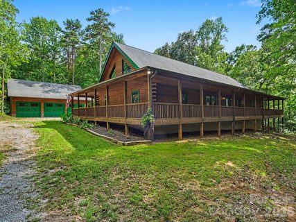A home in Shady Oaks