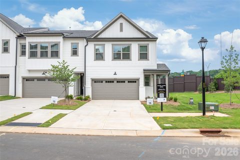 808 Garringer Place active home in Enderly Park, Charlotte, NC