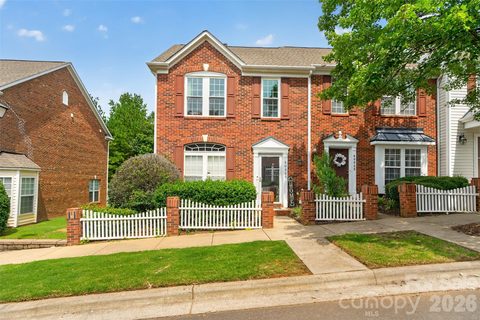 4005 Christine Lane sold townhome in Alma Village, Waxhaw, NC