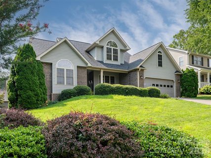 80 Driftstone Circle active home in Rivercrest, Arden, NC