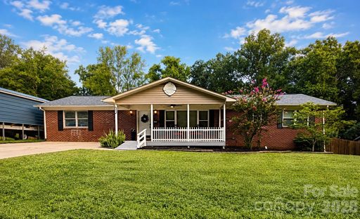 163 Madison Avenue pending home in Brookwood, Concord, NC