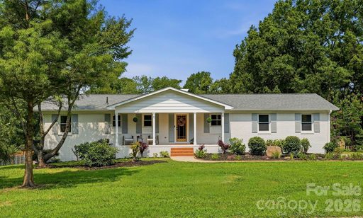 19924 Floral Lane active home in Twinbrook, Cornelius, NC