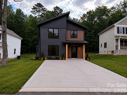 A home in College Grove