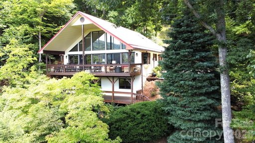 509 Deer Creek Trail pending home in Timbercreek, Maggie Valley, NC