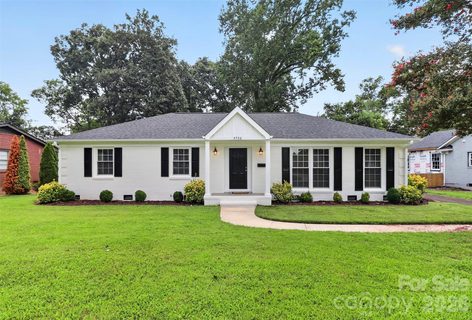 Homes in Laurelwood, Charlotte