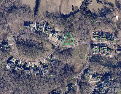 14212 Ryker Way pending lot in Narrow Passage, Davidson, NC