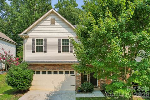8402 Bampton Drive active home in Poplar Woods, Concord, NC