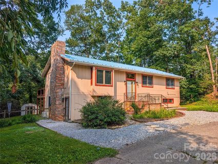 A home in Shawney Branch