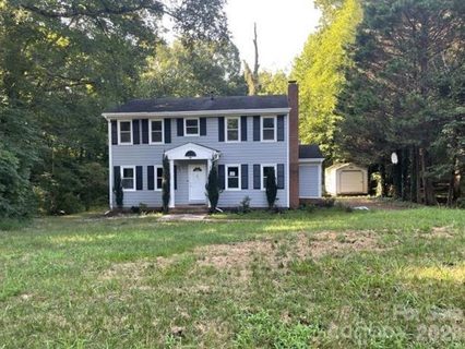 Homes in Forest Pawtuckett, Charlotte