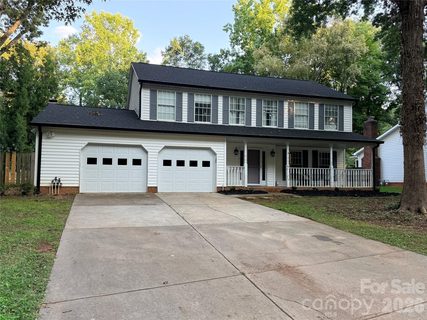 2512 Crescent Knoll Drive sold home in Brightmoor, Matthews, NC