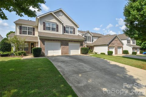 Homes in Carolina Crossing, Pineville