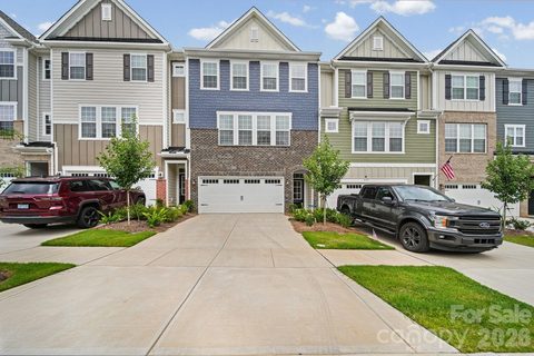 1131 Bandon Drive active townhome in Village Of Waxhaw, Waxhaw, NC