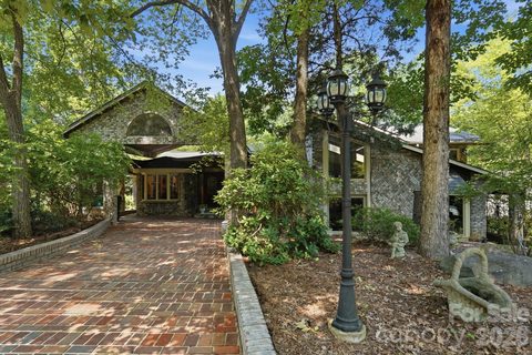 223 Millwood Lane active home in Oak Creek Estates, Charlotte, NC