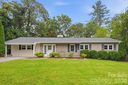 216 Lyndale Road sold home in Hendersonville, SC