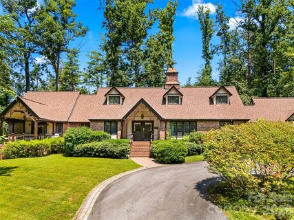 122 Stuyvesant Road active home in Biltmore Forest, Asheville, NC