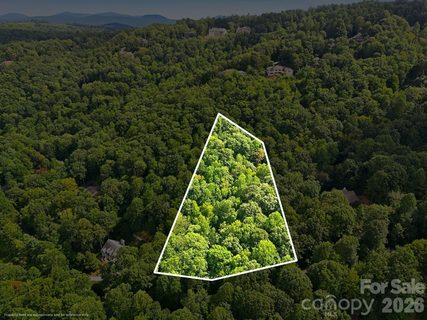 315 Kenmure Drive active home in Kenmure, Flat Rock, NC